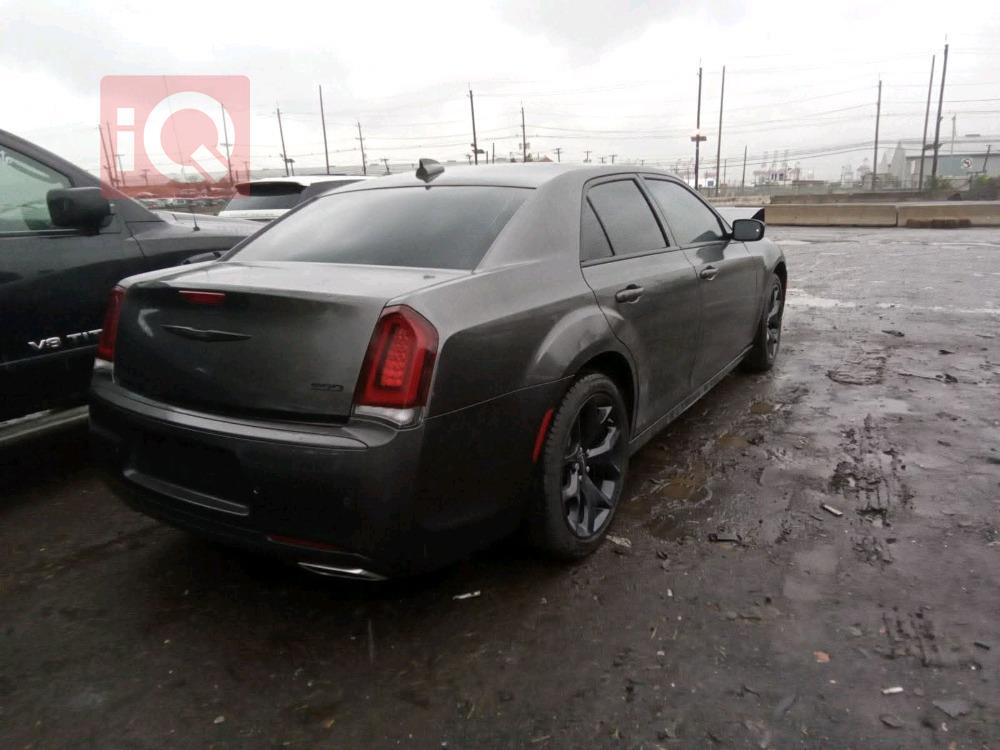 Chrysler 300